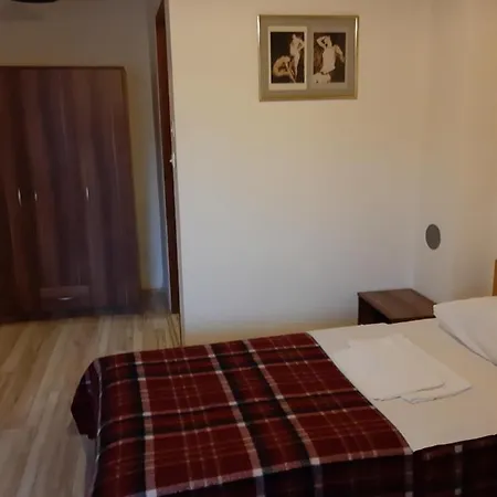 Sumatovac فندق *